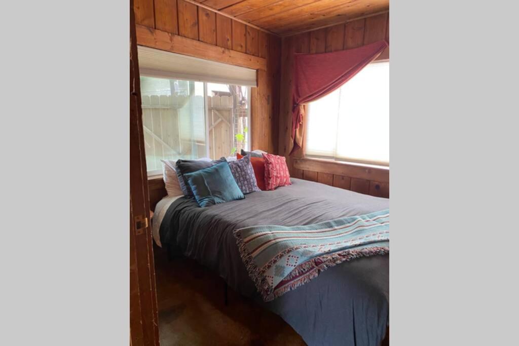 Vans Yosemite Garden Cottage โกรฟแลนด์ ภายนอก รูปภาพ
